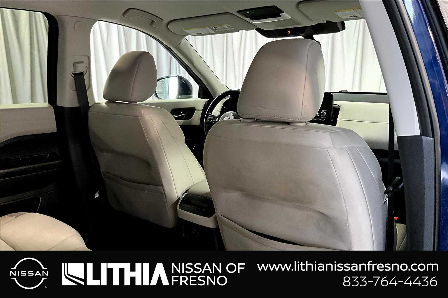 Thumbnail: 2022 Nissan Pathfinder - 34