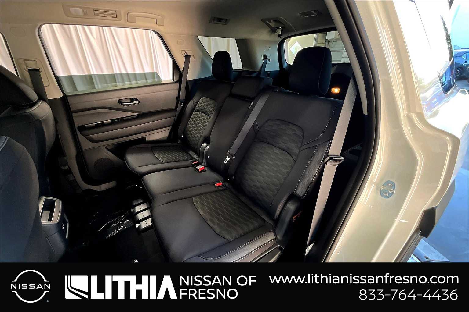 Thumbnail: 2024 Nissan Pathfinder - 13