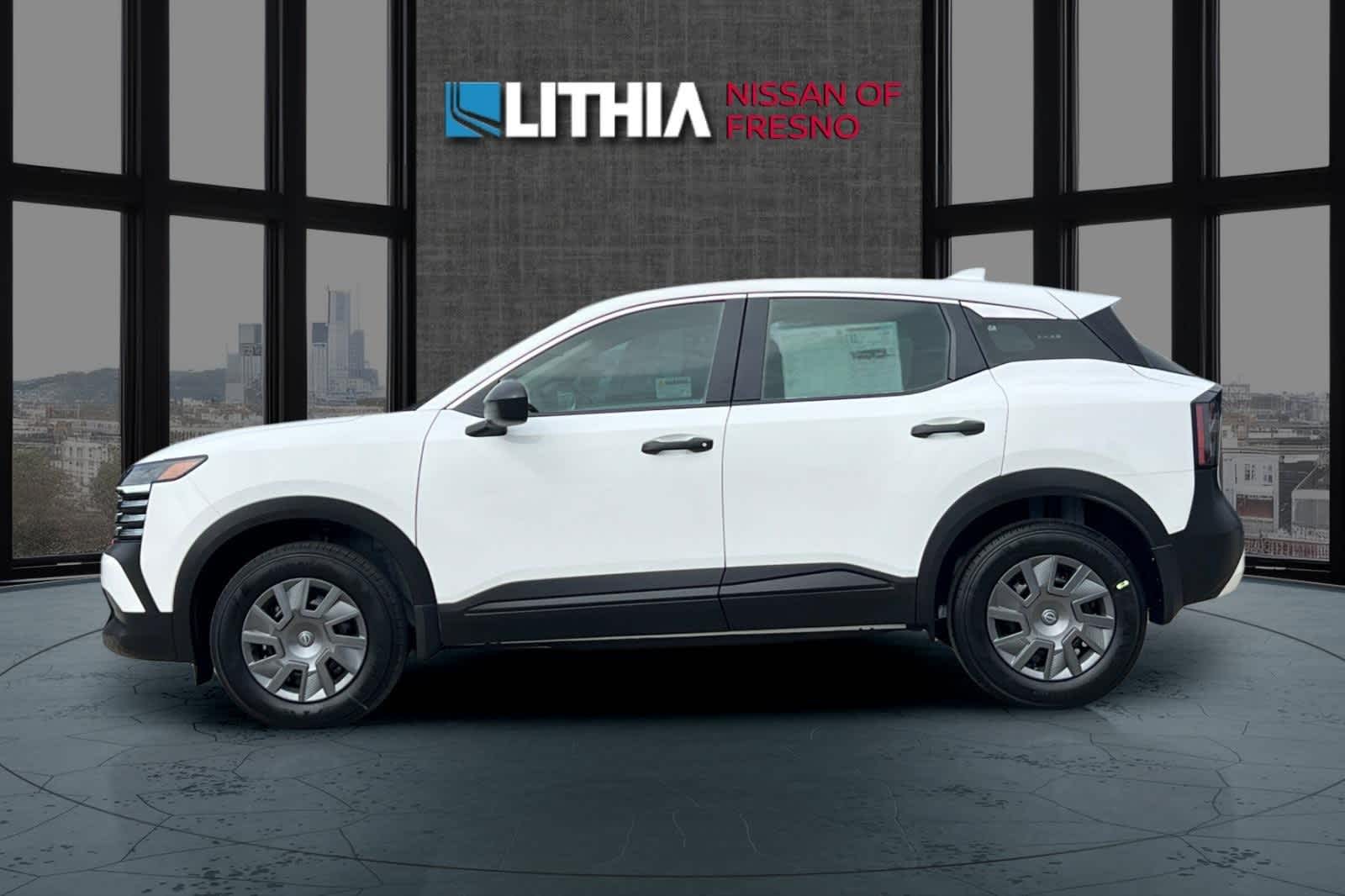 Thumbnail: 2025 Nissan Kicks - 5