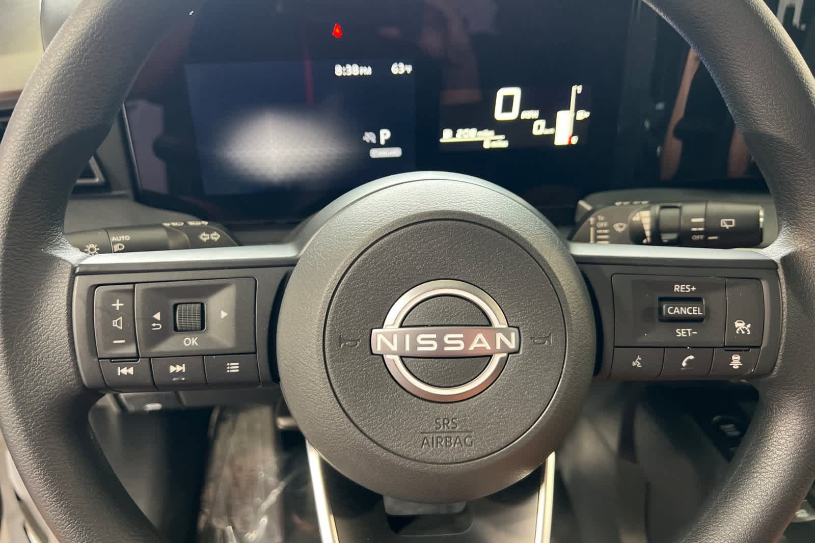 Thumbnail: 2025 Nissan Kicks - 23