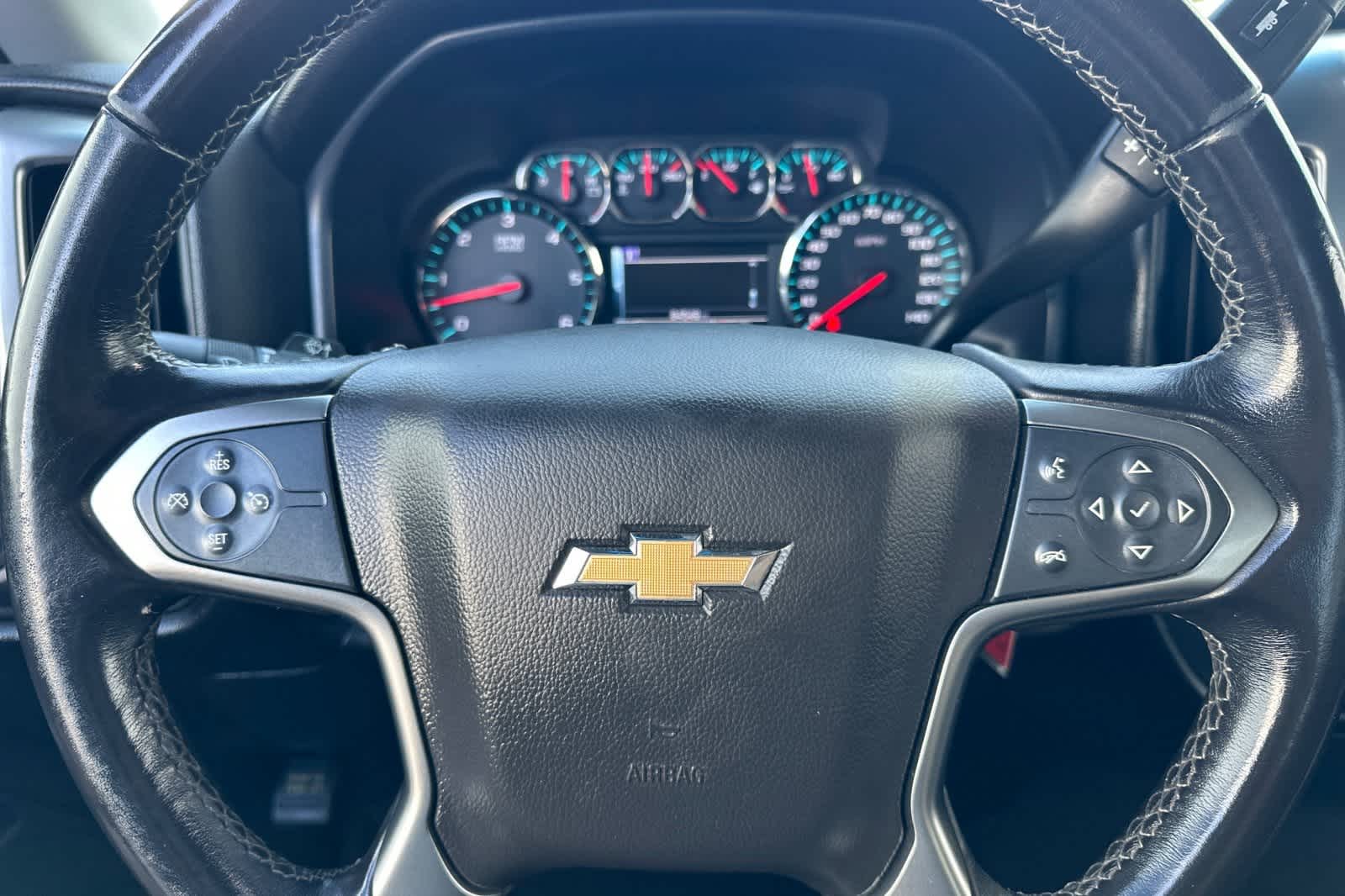 Thumbnail: 2018 Chevrolet Silverado 1500 - 21