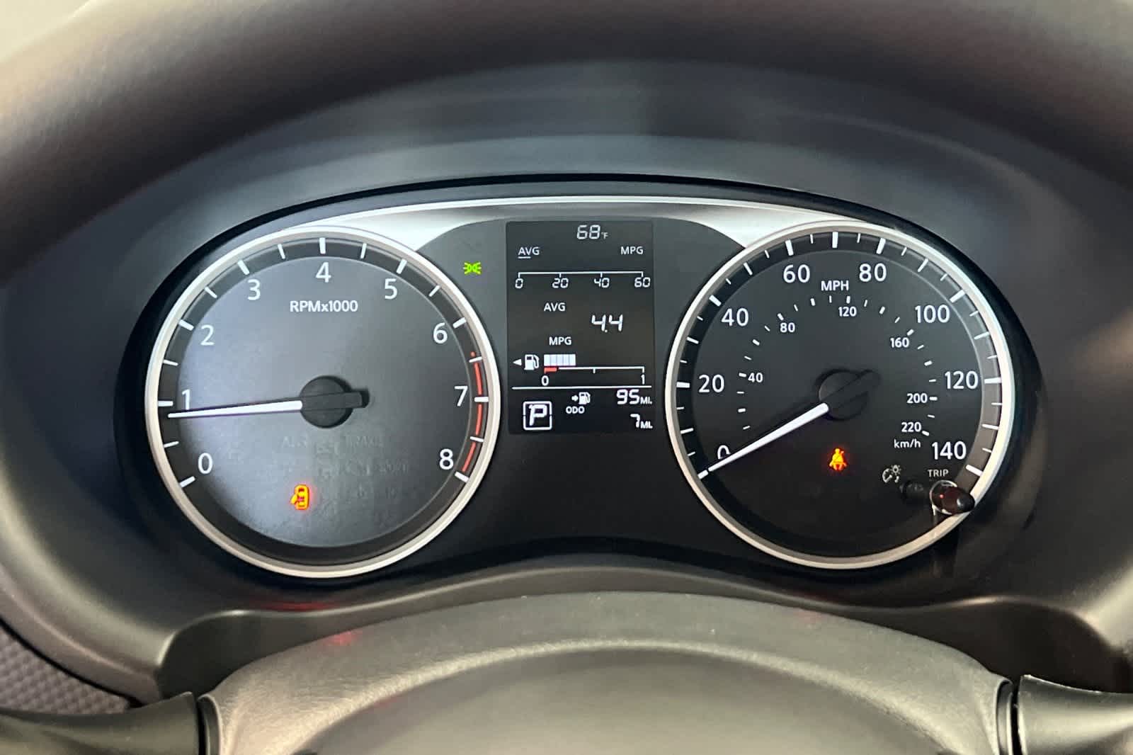 Thumbnail: 2025 Nissan Kicks - 23