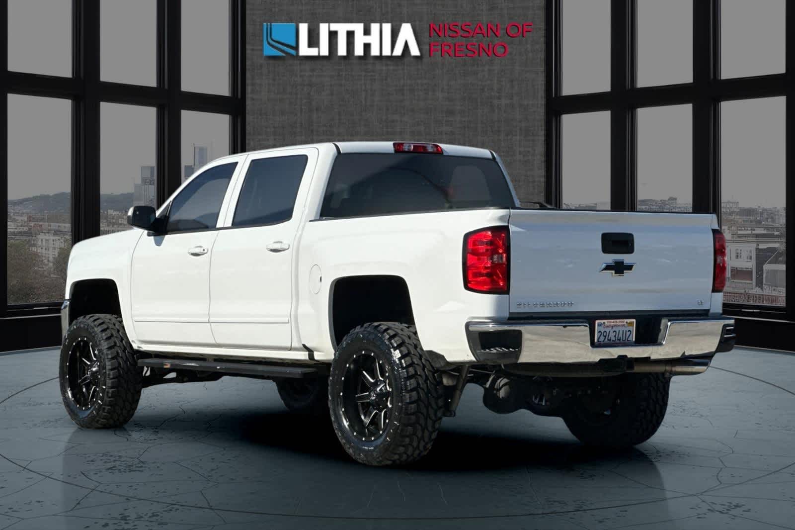 Thumbnail: 2018 Chevrolet Silverado 1500 - 6