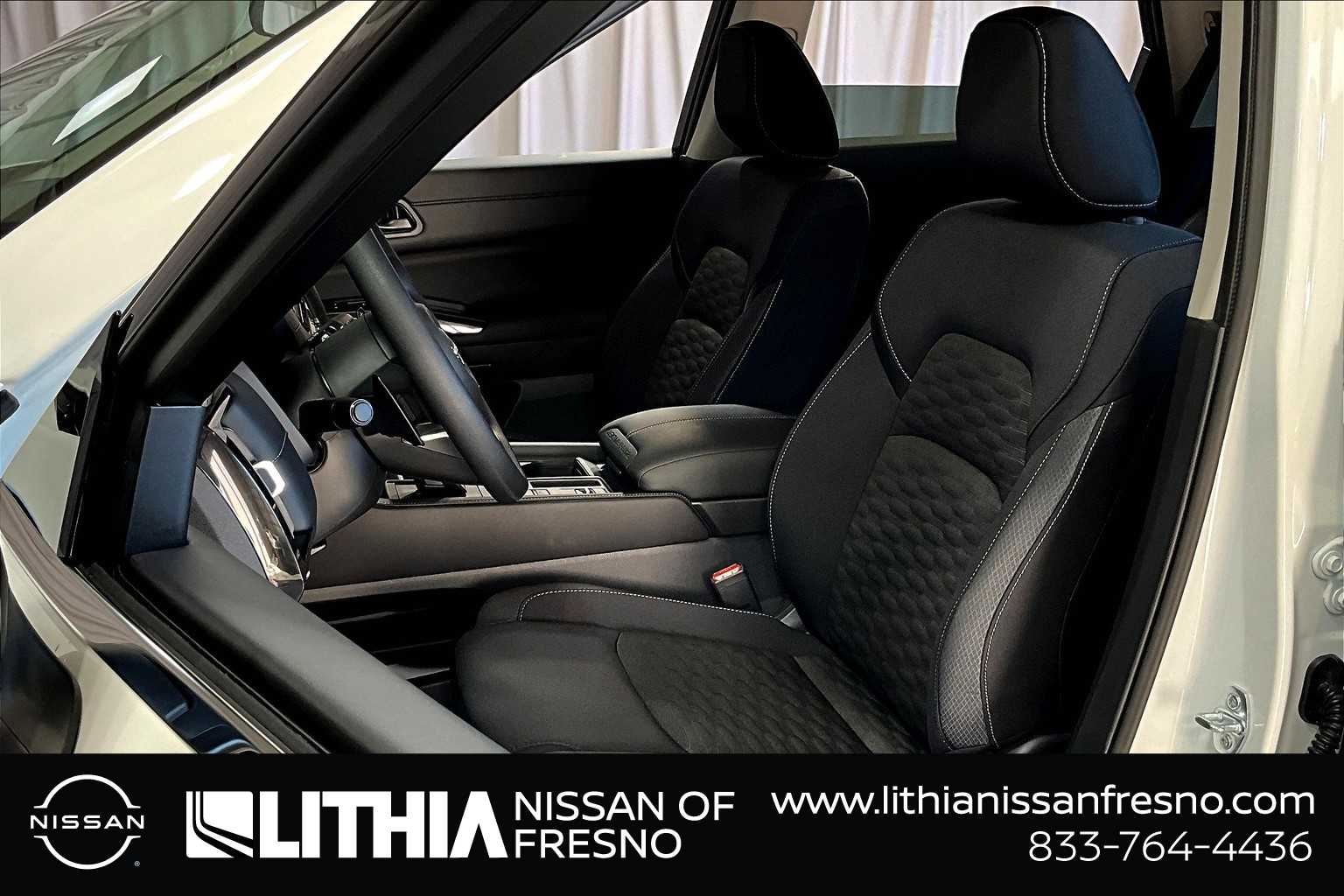 Thumbnail: 2024 Nissan Pathfinder - 11