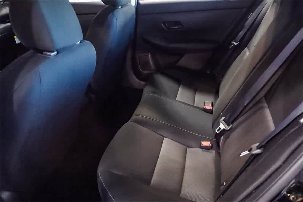 2025 Nissan Sentra SV 15