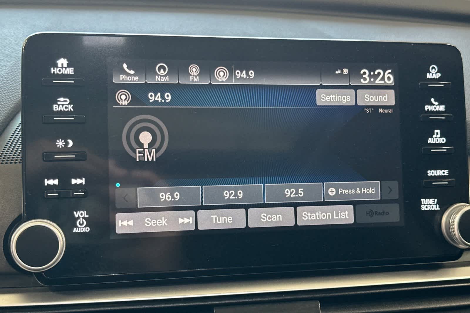 Thumbnail: 2018 Honda Accord - 17