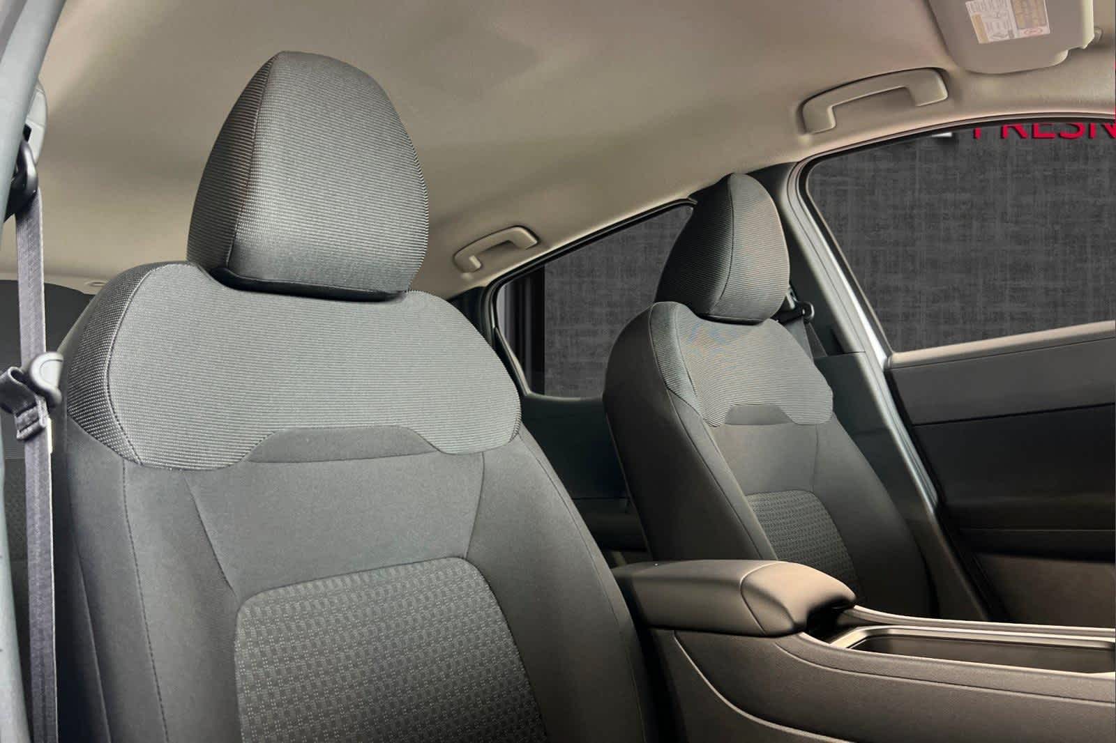 Thumbnail: 2025 Nissan Kicks - 17