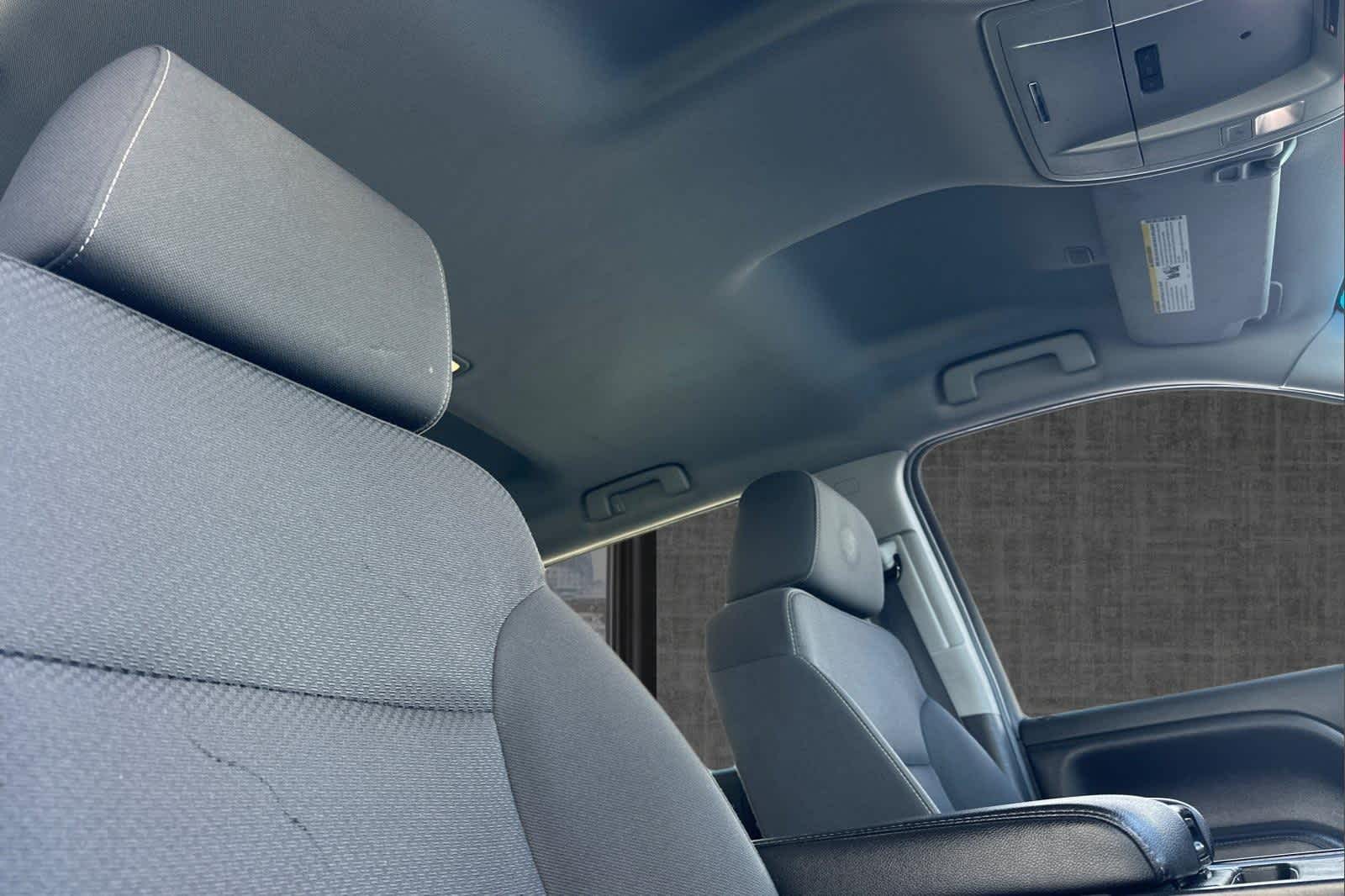 Thumbnail: 2018 Chevrolet Silverado 1500 - 16