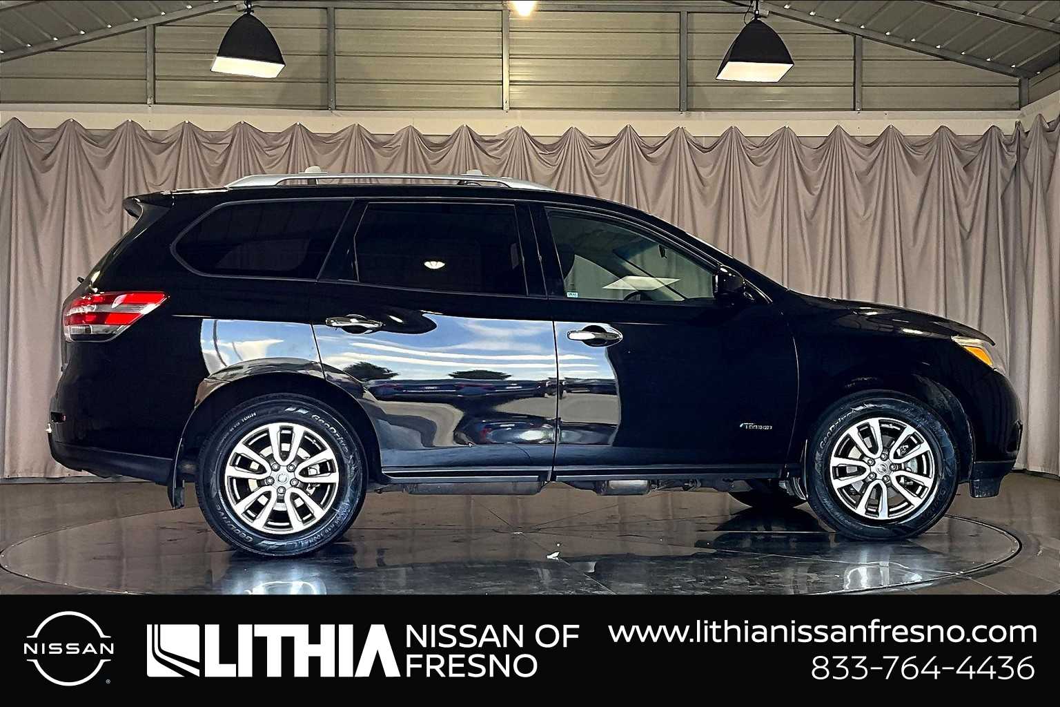 2014 Nissan Pathfinder SV 35