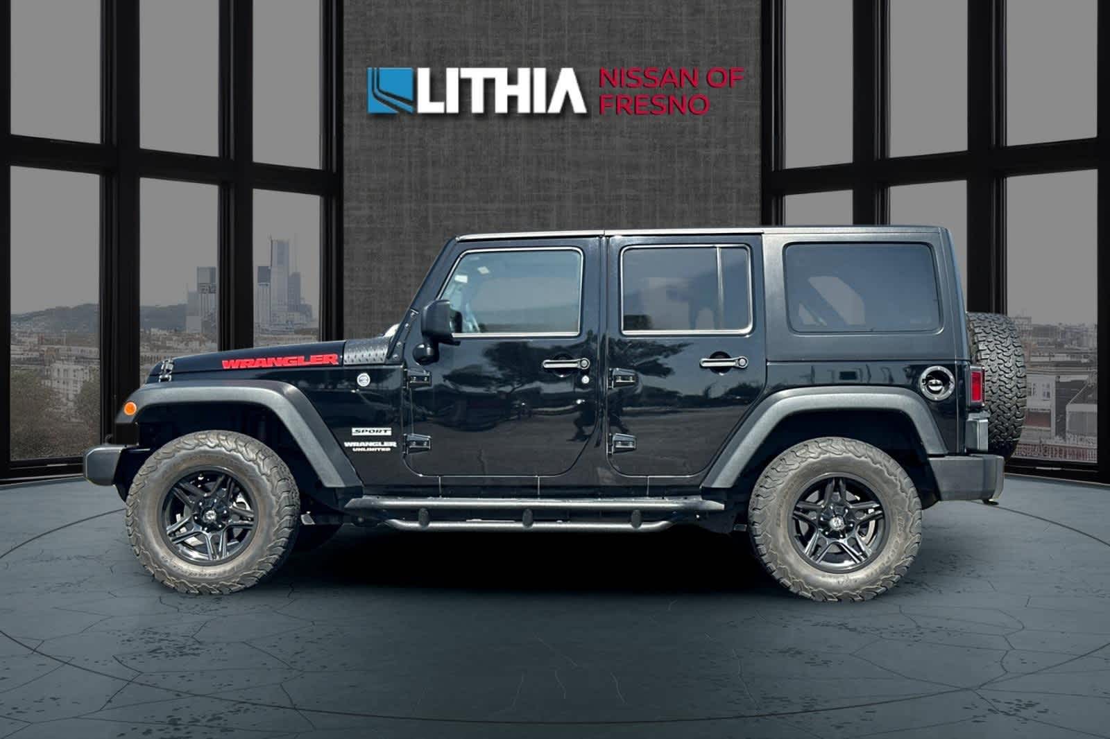 Thumbnail: 2017 Jeep Wrangler - 5