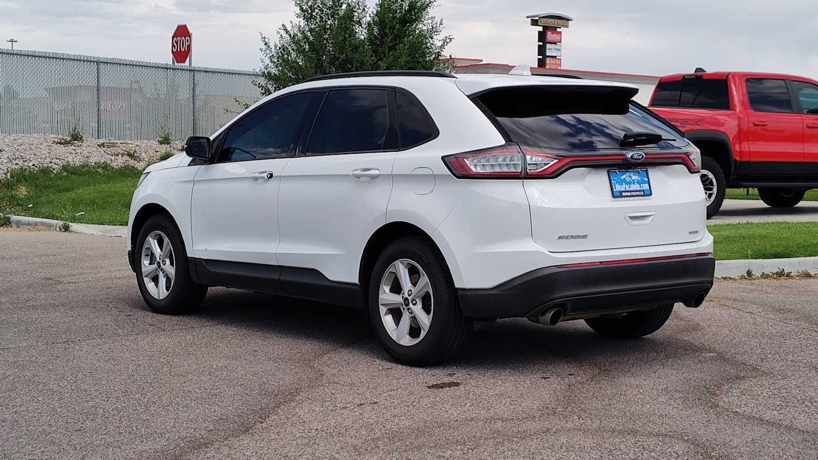 Thumbnail: 2016 Ford Edge - 4