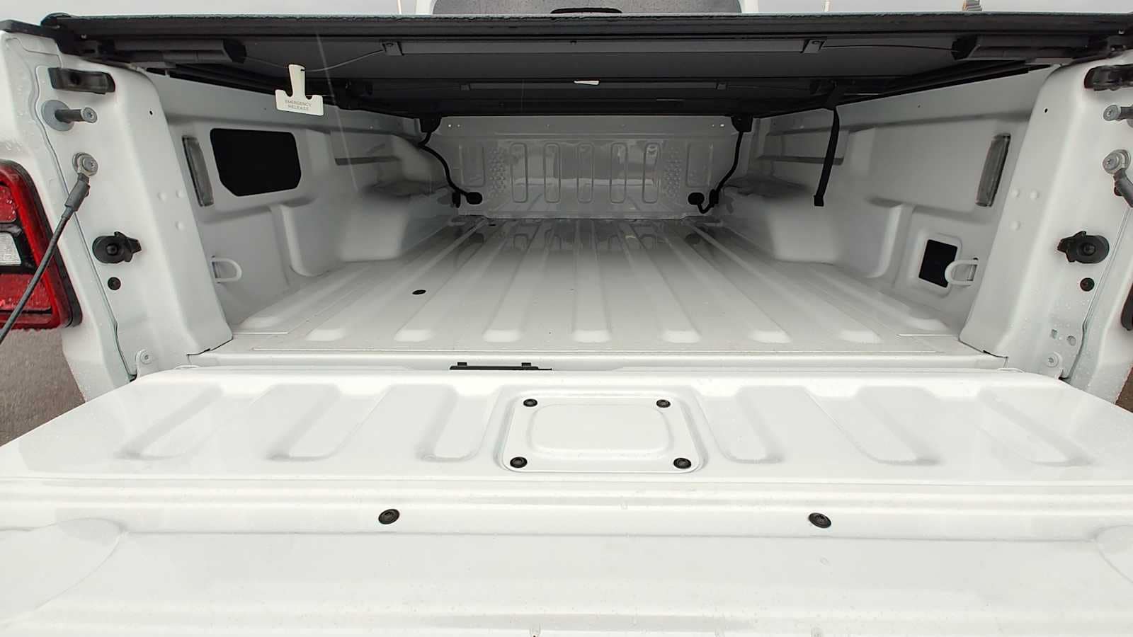 Thumbnail: 2026 Jeep Gladiator - 19