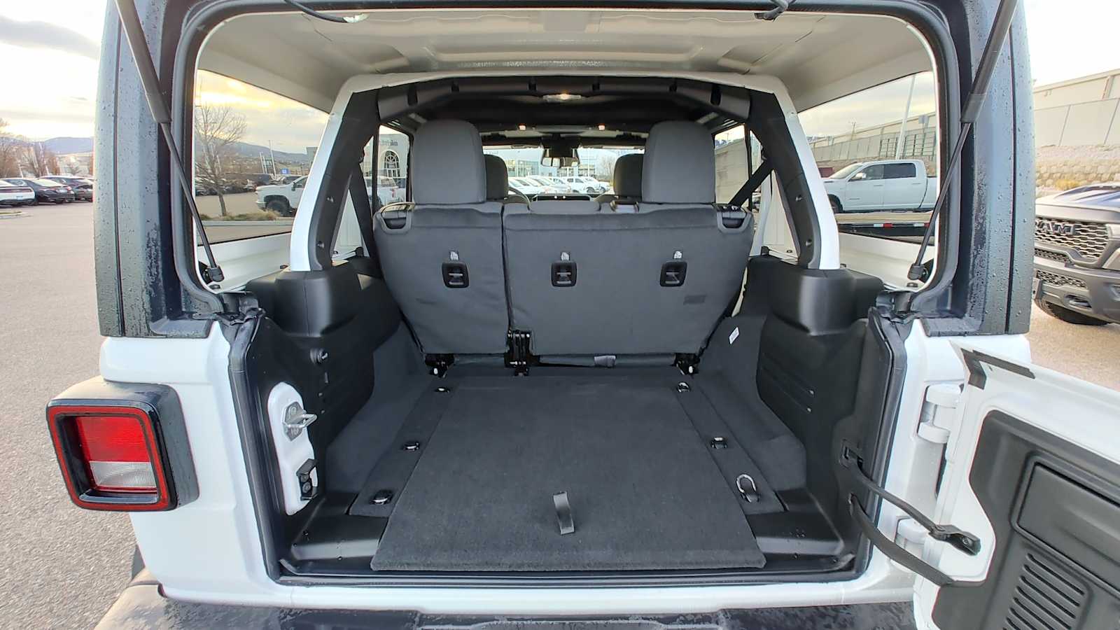 Thumbnail: 2026 Jeep Wrangler - 19