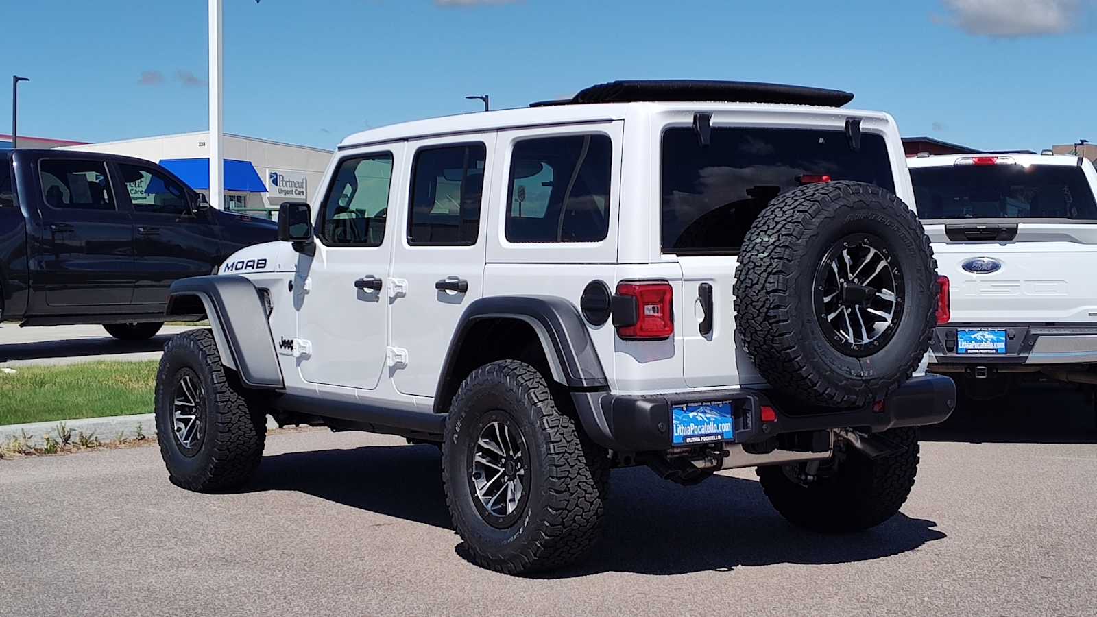 Thumbnail: 2026 Jeep Wrangler - 4