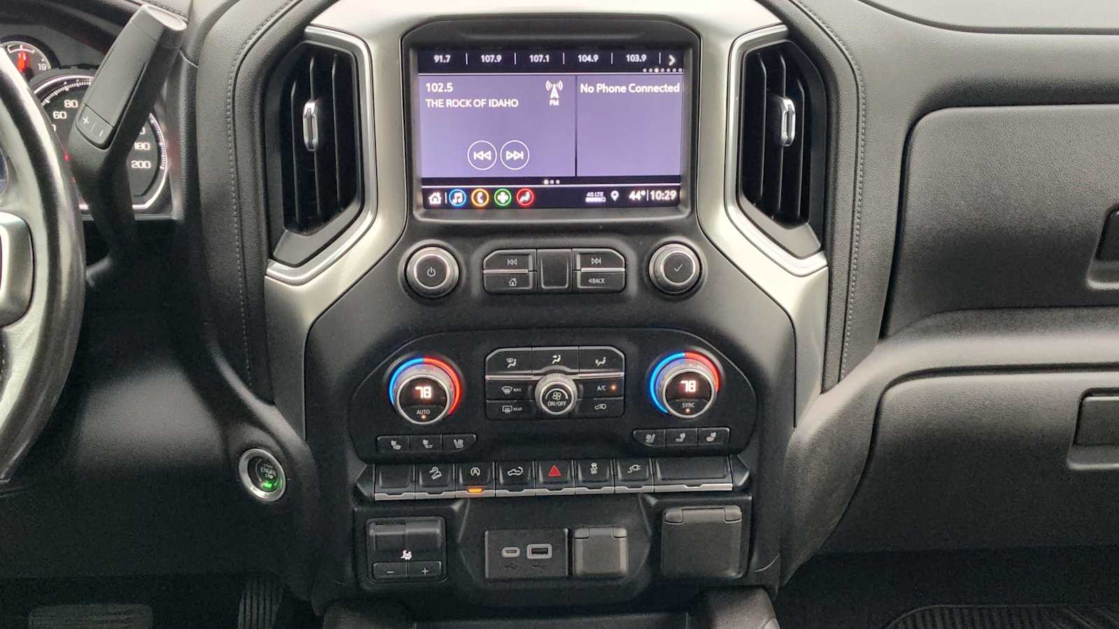 Thumbnail: 2019 Chevrolet Silverado 1500 - 16