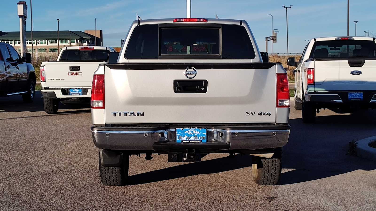 Thumbnail: 2015 Nissan Titan - 5