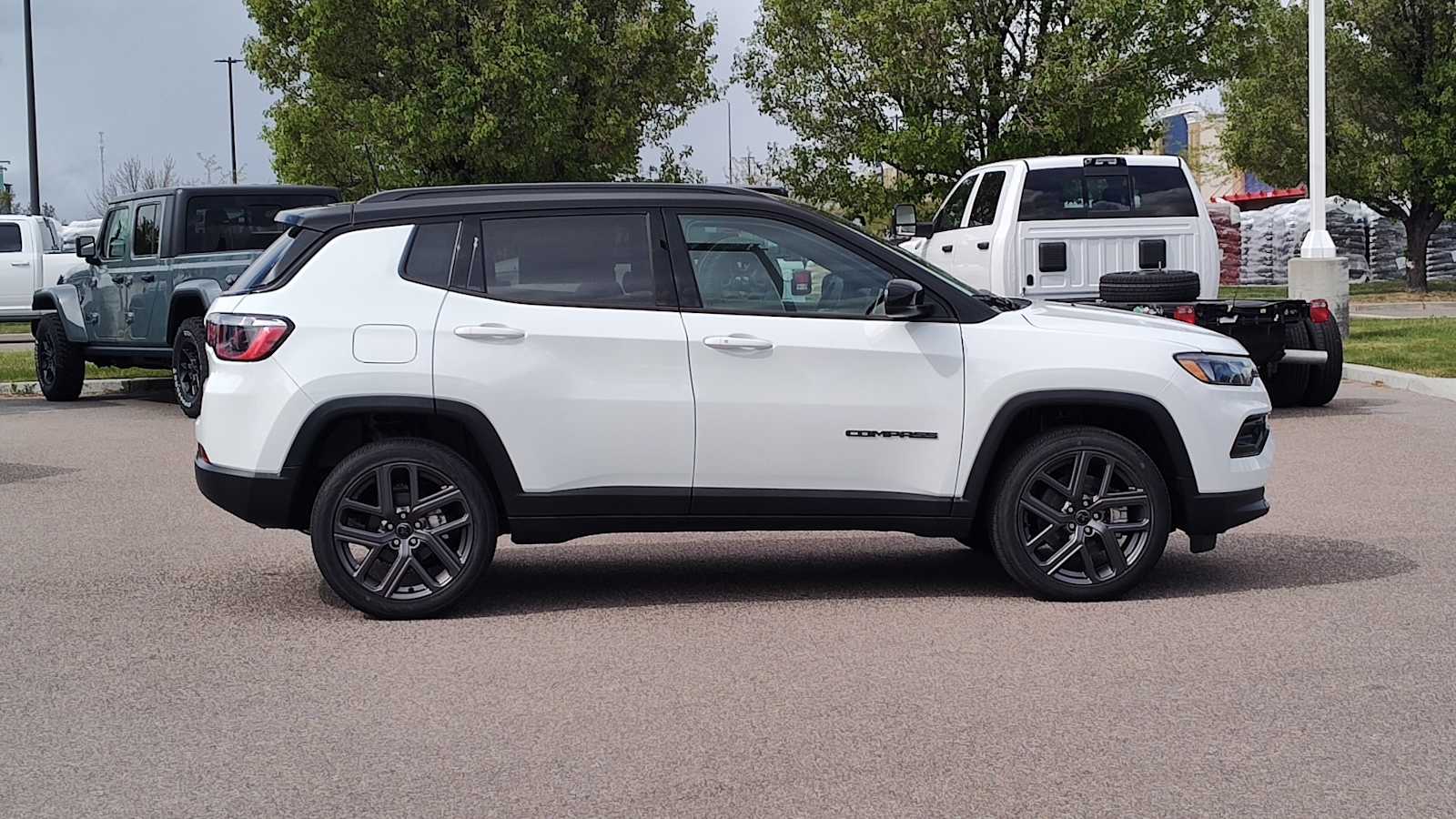 Thumbnail: 2026 Jeep Compass - 24