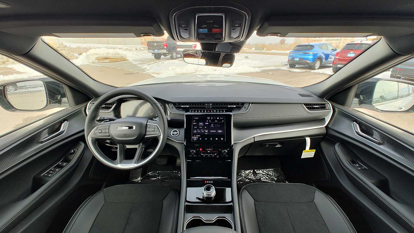 Thumbnail: 2025 Jeep Grand Cherokee - 10