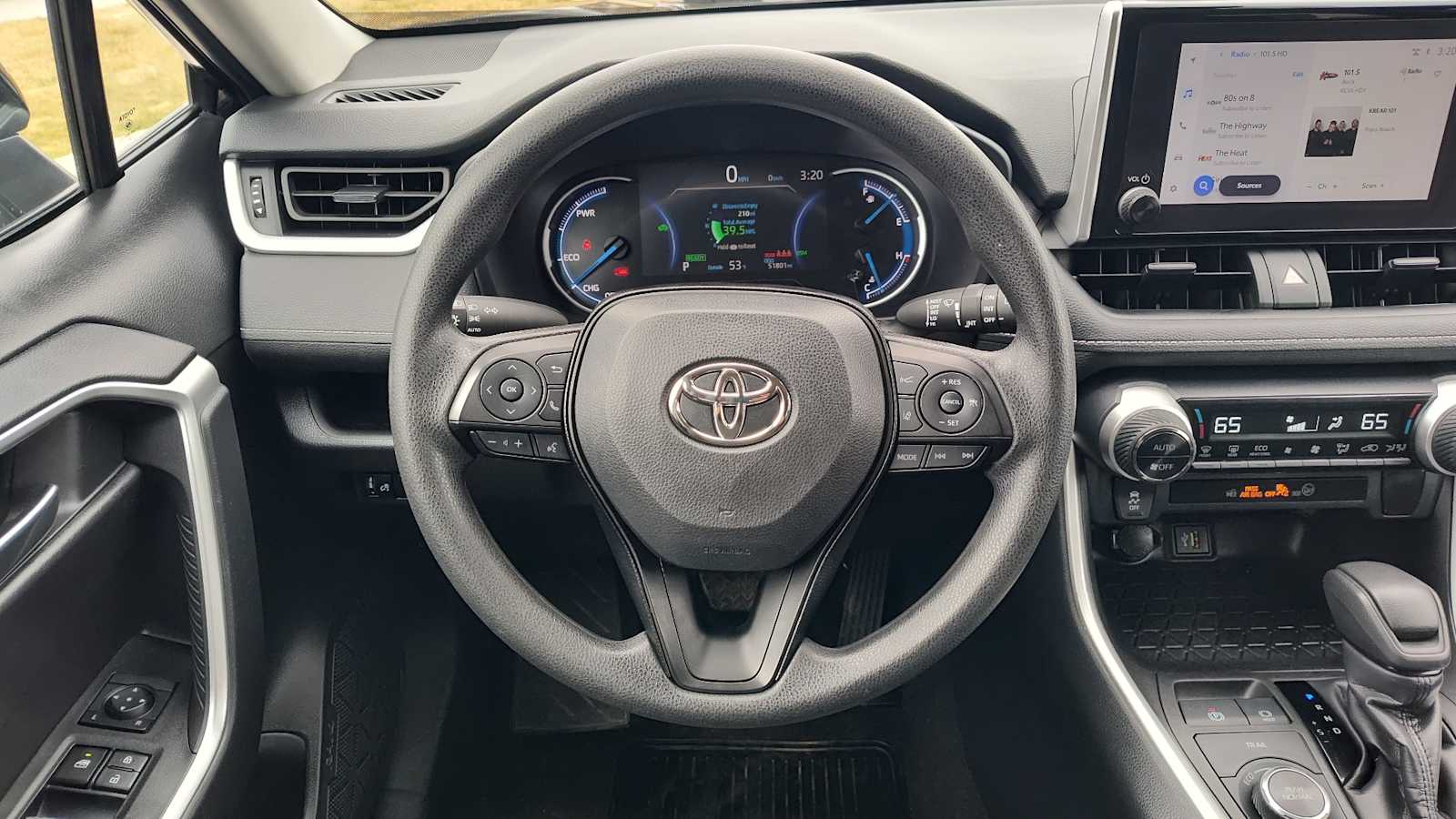 Thumbnail: 2024 Toyota RAV4 - 15