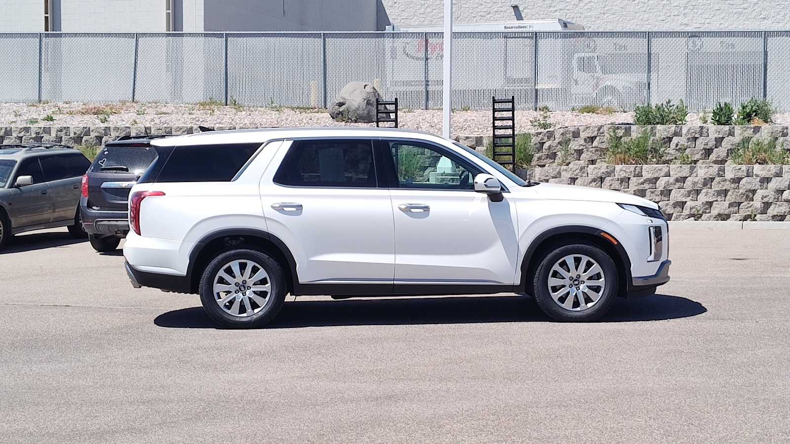 Thumbnail: 2025 Hyundai Palisade - 25