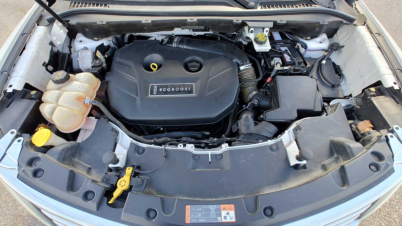 Thumbnail: 2015 Lincoln MKC - 9