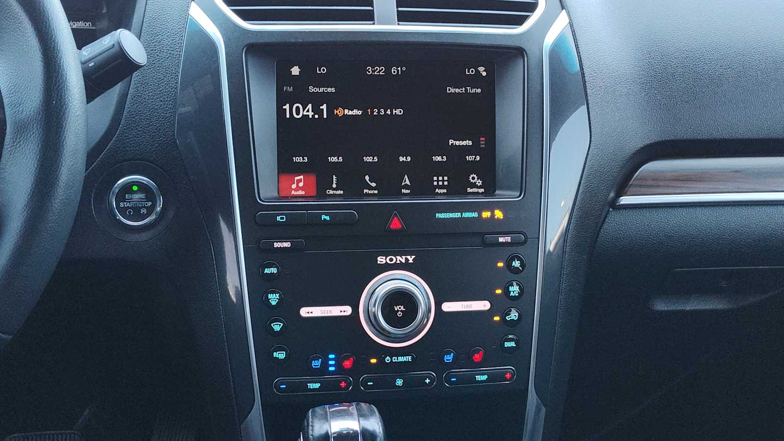 Thumbnail: 2019 Ford Explorer - 16