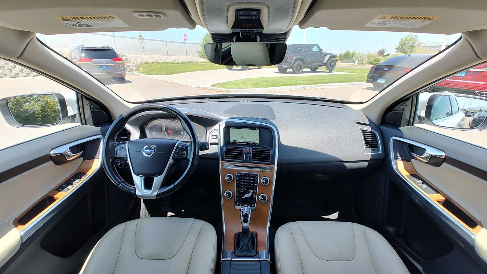 2017 Volvo XC60 T6 Inscription 10