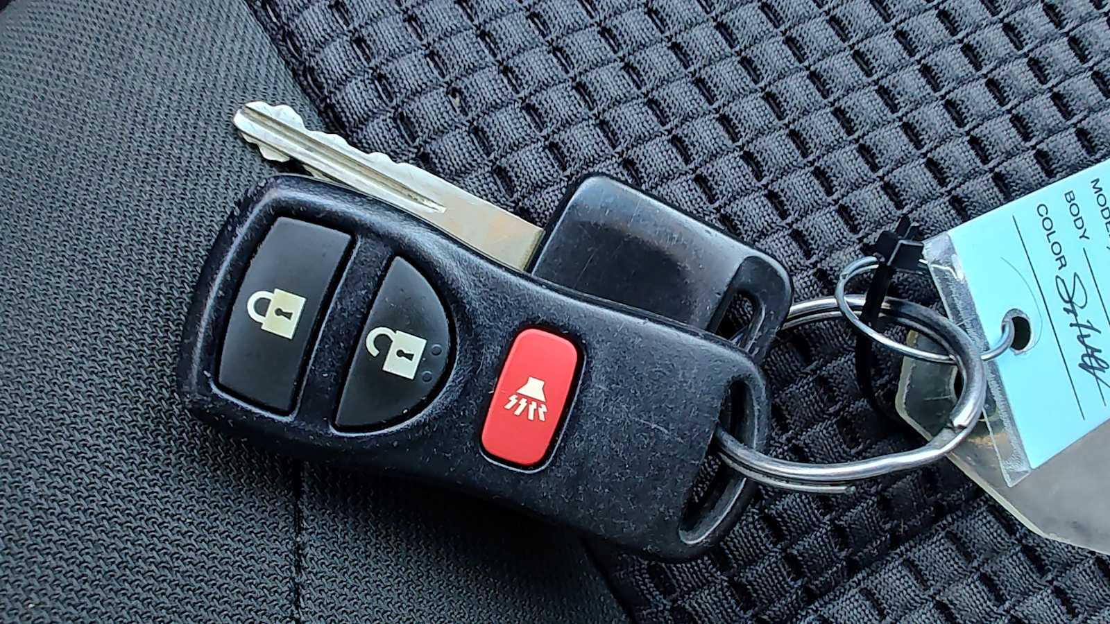 Thumbnail: 2015 Nissan Titan - 20