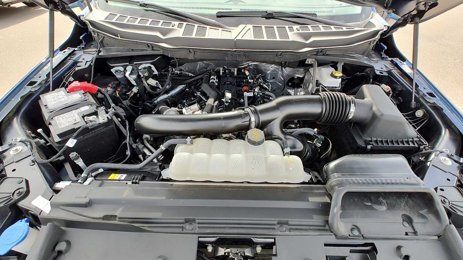Thumbnail: 2025 Ford F-150 - 9