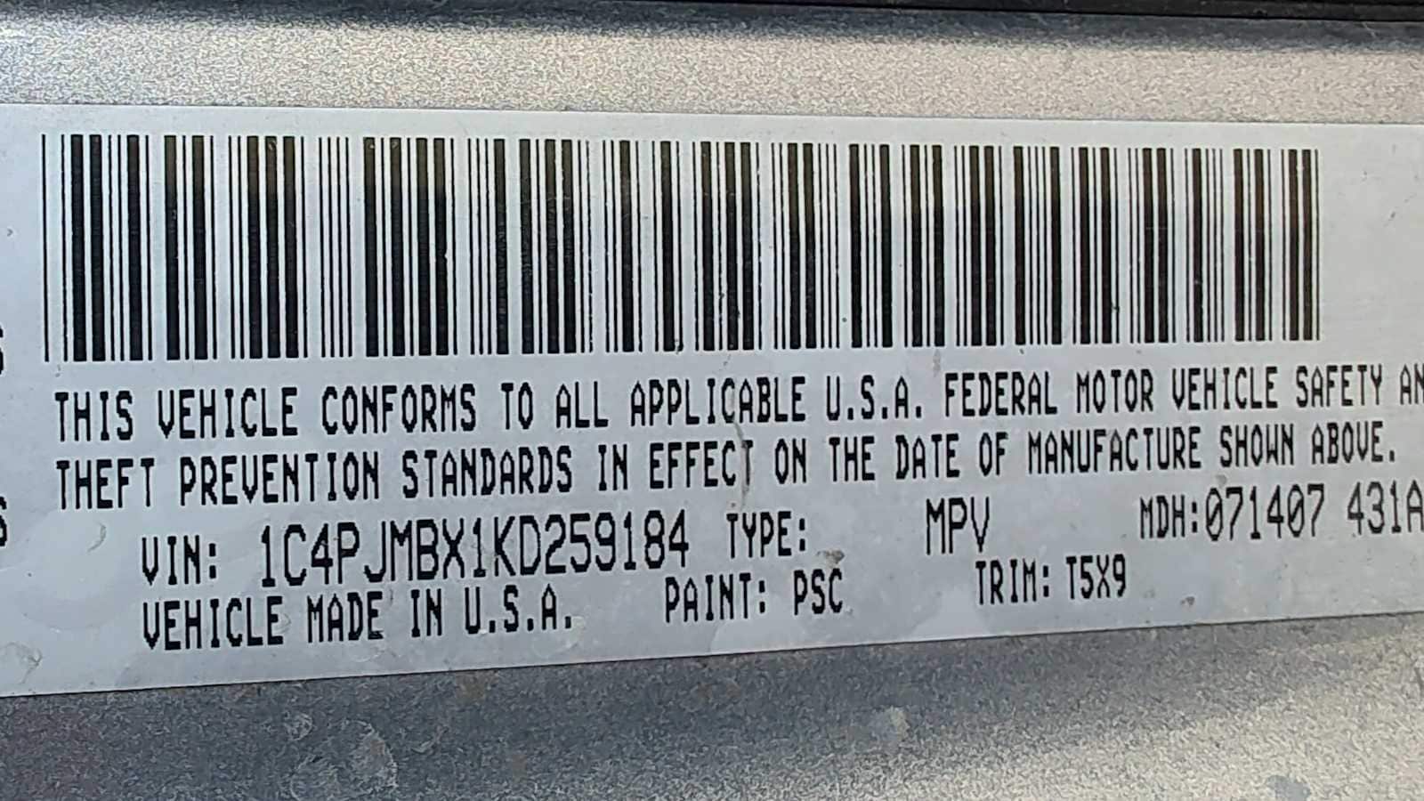 Thumbnail: 2019 Jeep Cherokee - 4