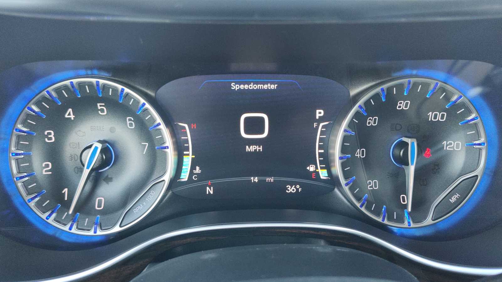 Thumbnail: 2024 Chrysler Pacifica - 18