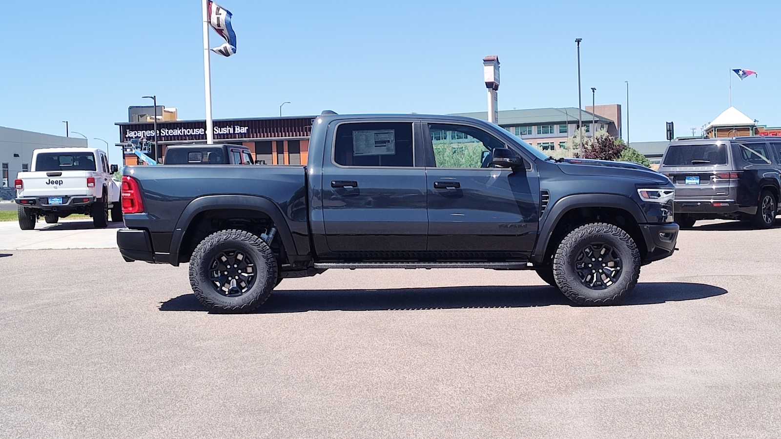 Thumbnail: 2026 RAM 1500 - 28