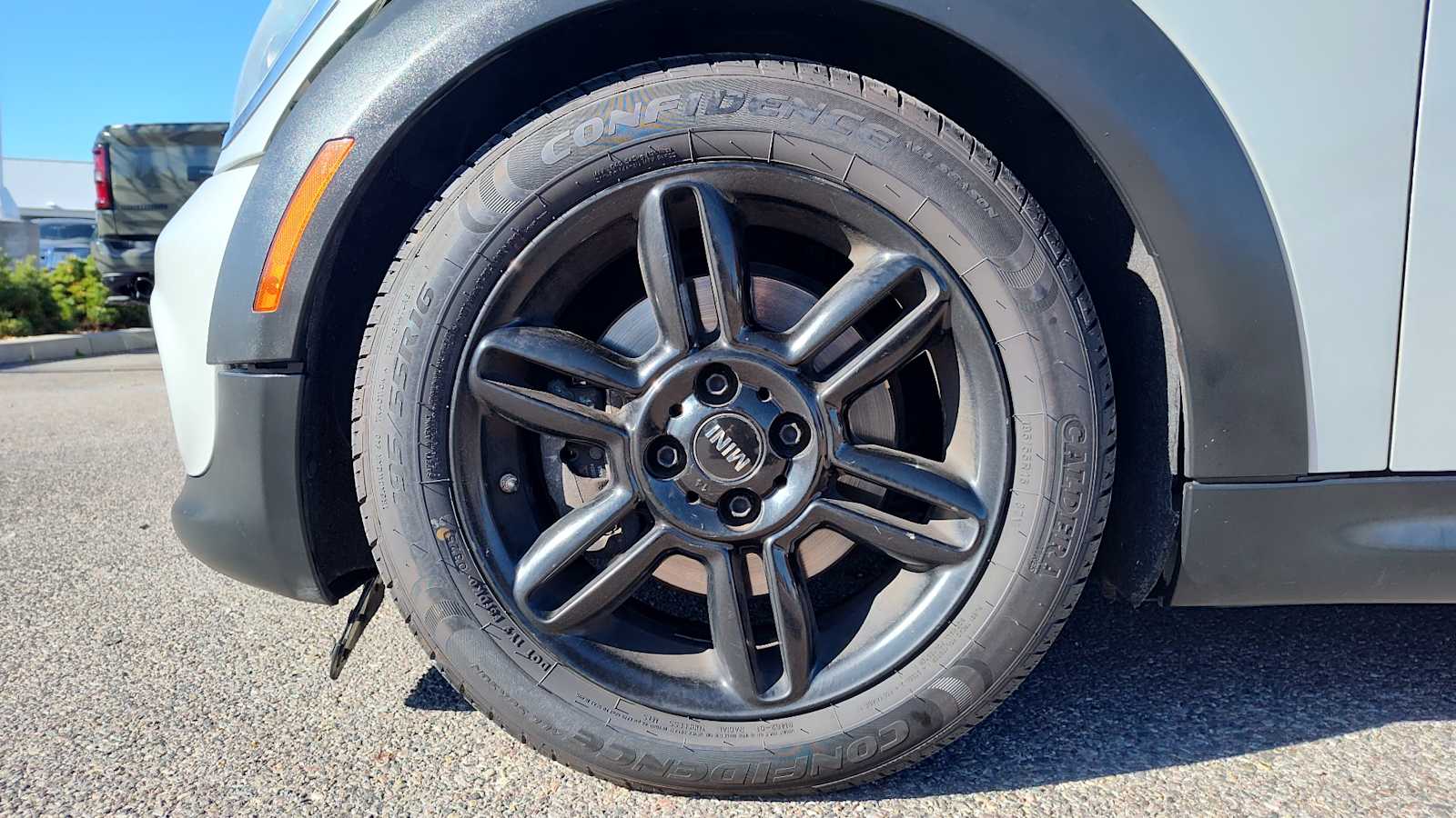 Thumbnail: 2012 MINI Cooper - 8