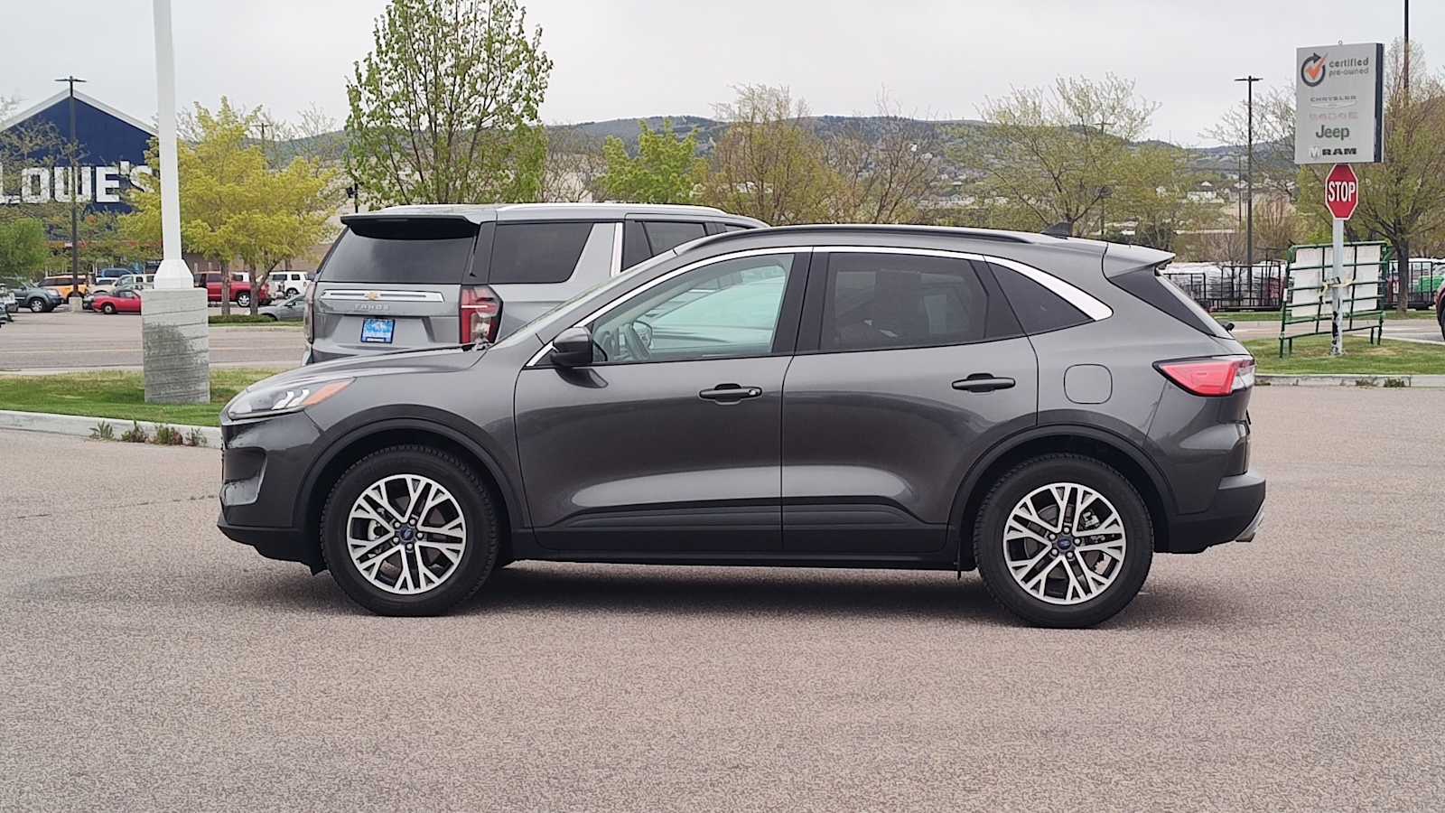 Thumbnail: 2020 Ford Escape - 3