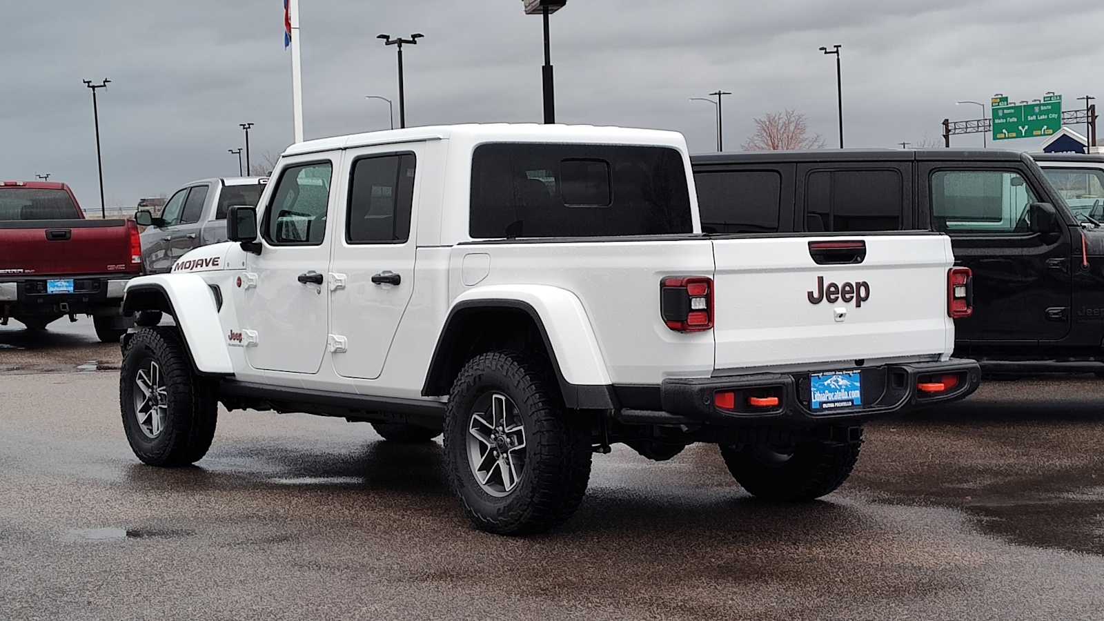 Thumbnail: 2026 Jeep Gladiator - 4