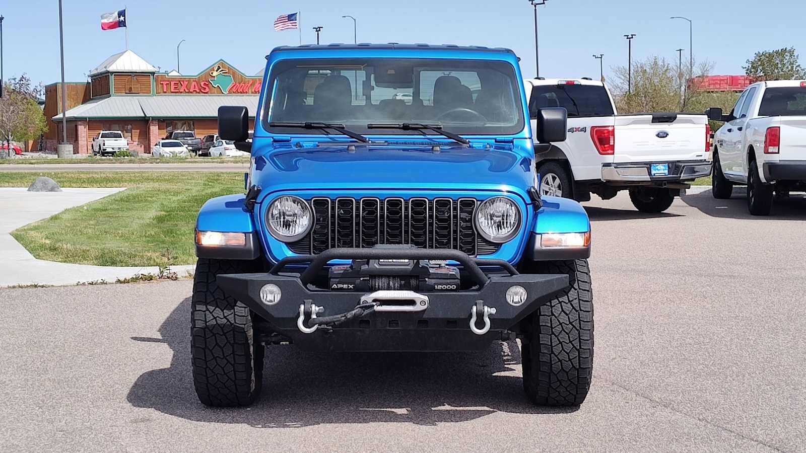 Thumbnail: 2024 Jeep Gladiator - 6