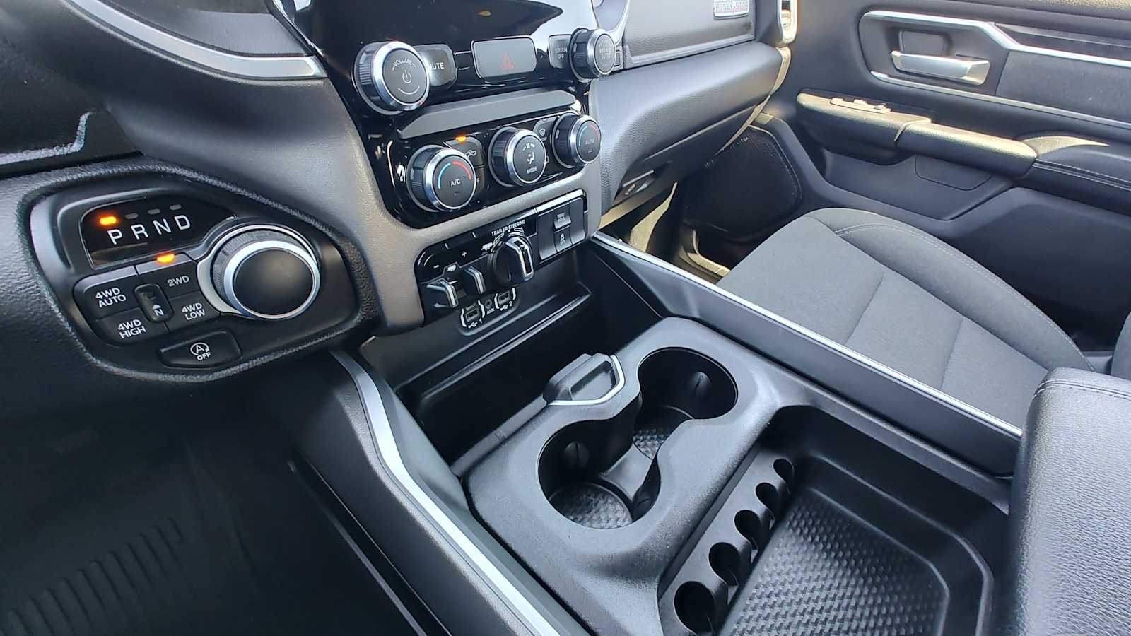 Thumbnail: 2021 RAM 1500 - 17