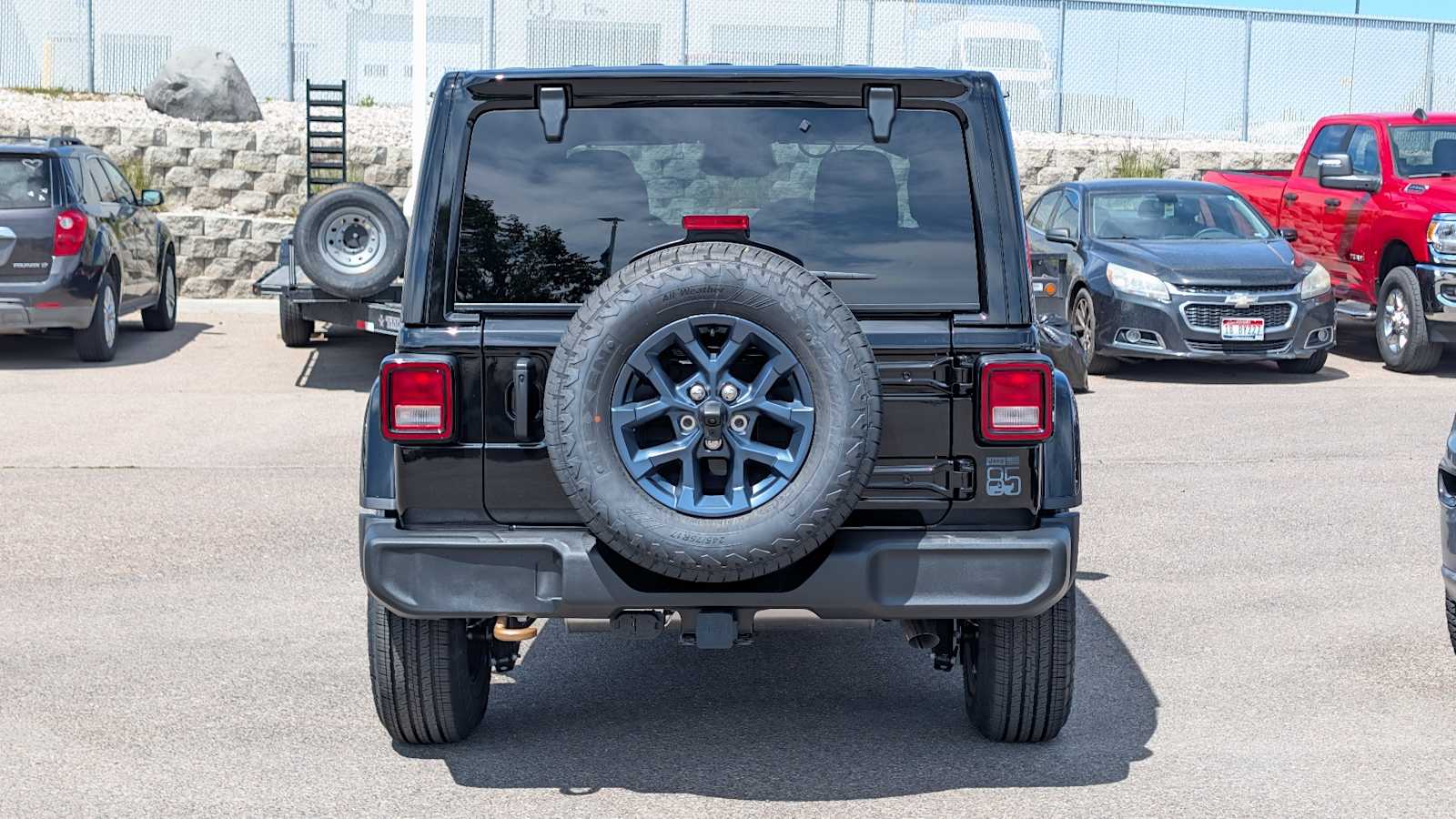 Thumbnail: 2026 Jeep Wrangler - 5