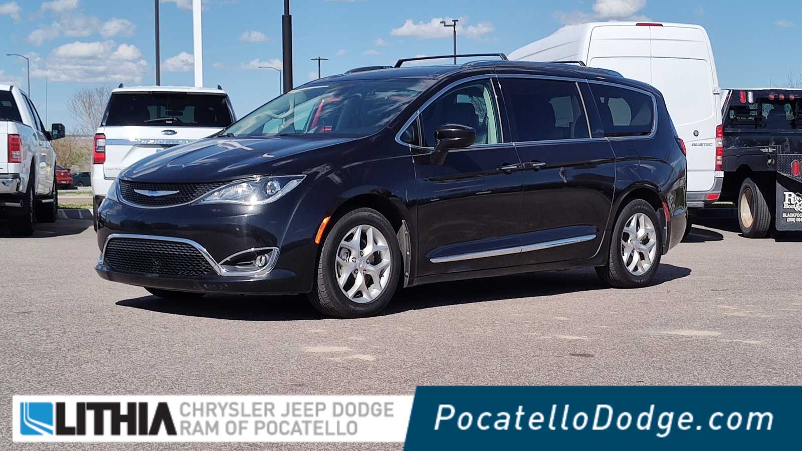 2018 Chrysler Pacifica Touring -
                Pocatello, ID