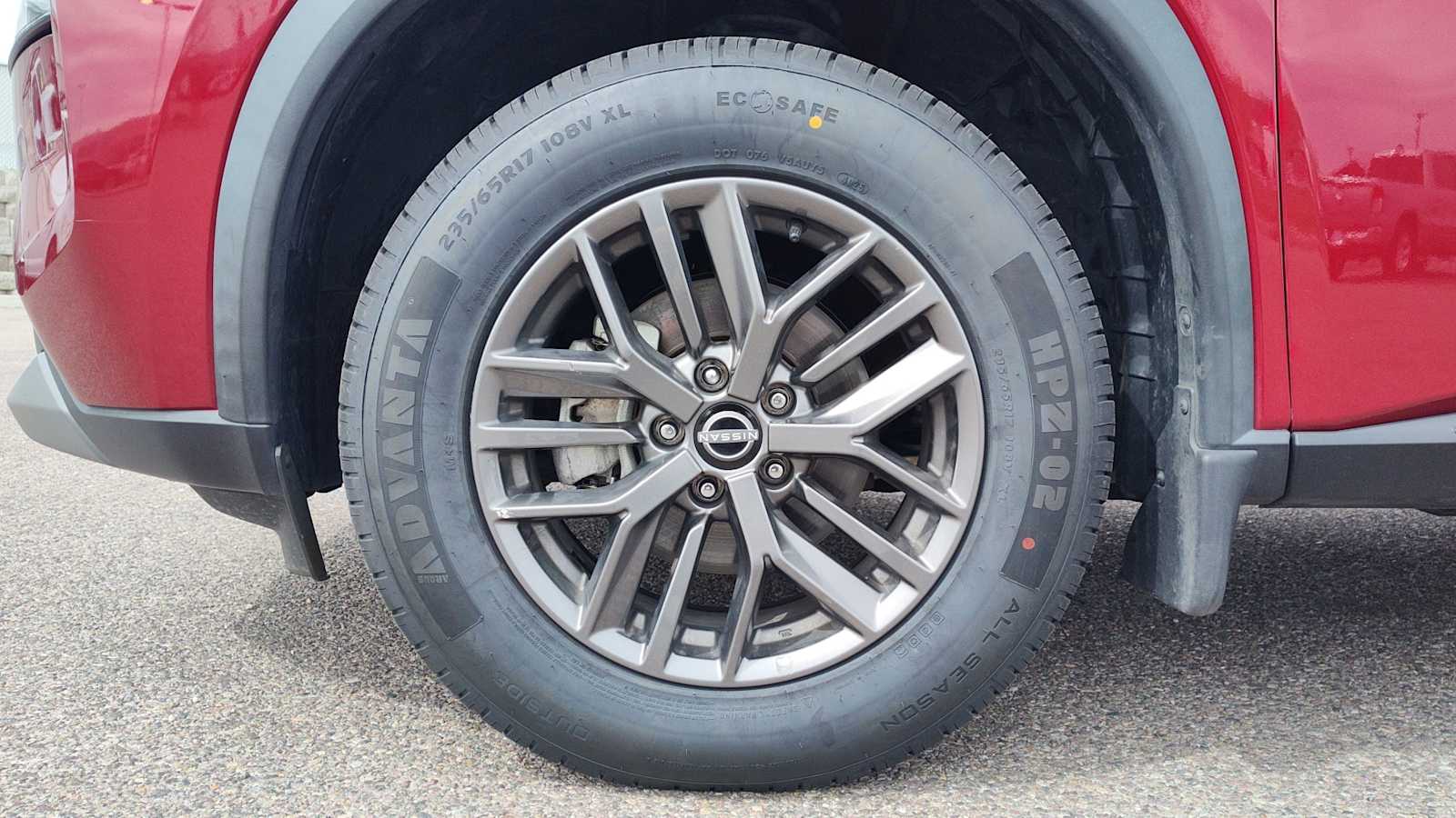 Thumbnail: 2023 Nissan Rogue - 8