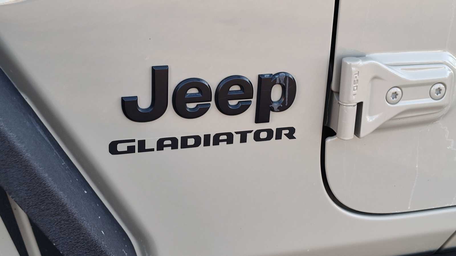 Thumbnail: 2020 Jeep Gladiator - 7
