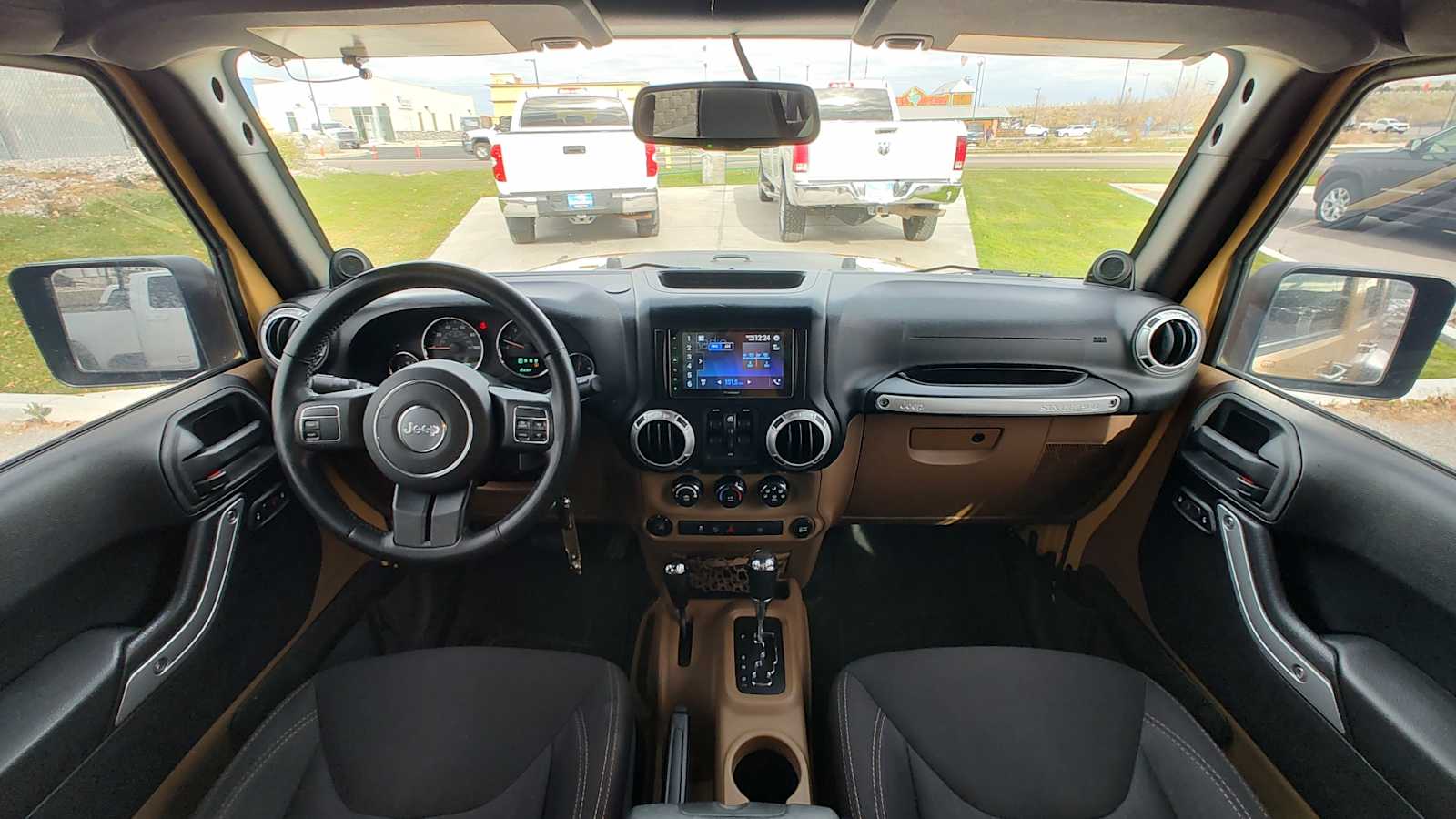 Thumbnail: 2014 Jeep Wrangler - 10