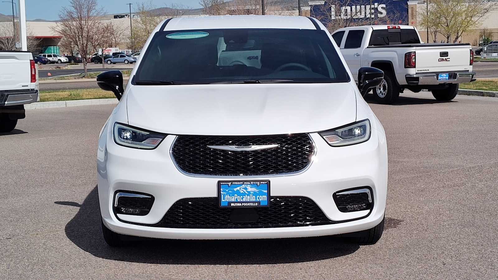 Thumbnail: 2026 Chrysler Pacifica - 6