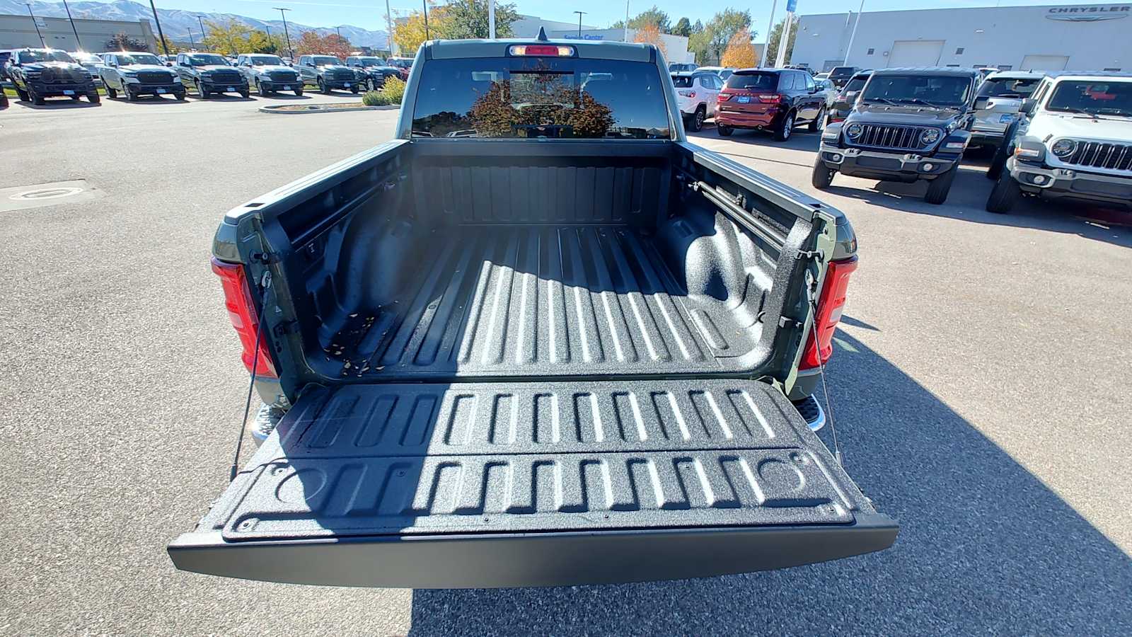 Thumbnail: 2026 RAM 1500 - 19