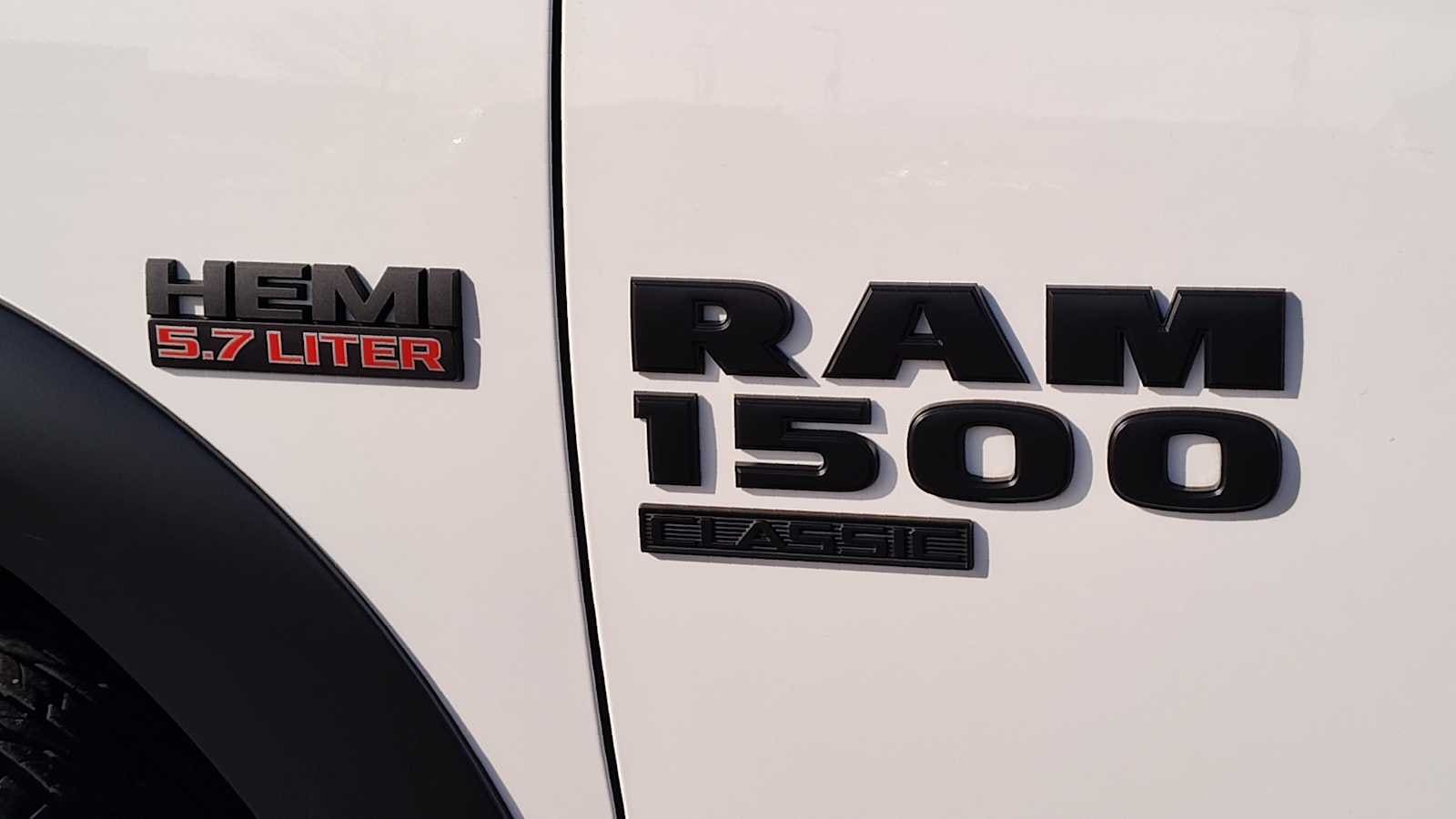Thumbnail: 2024 RAM 1500 Classic - 7