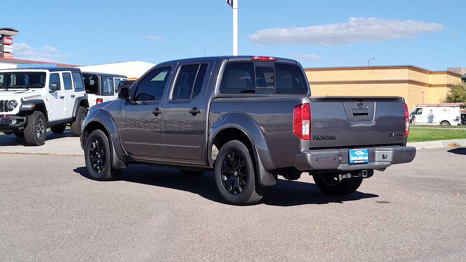 2019 Nissan Frontier SV photo 2
