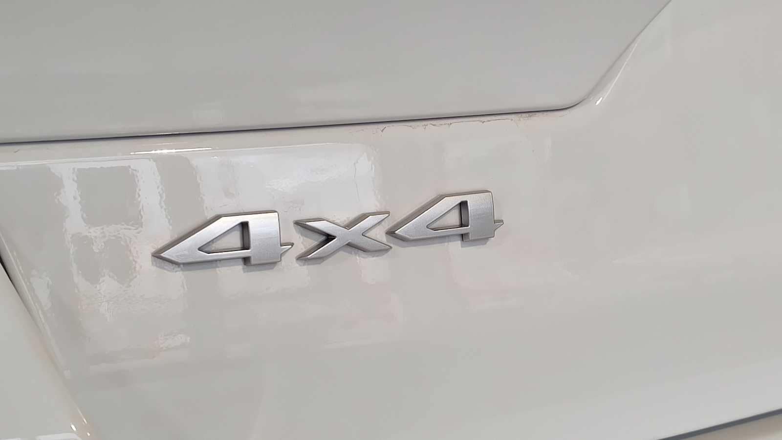 Thumbnail: 2025 Jeep Grand Cherokee - 16