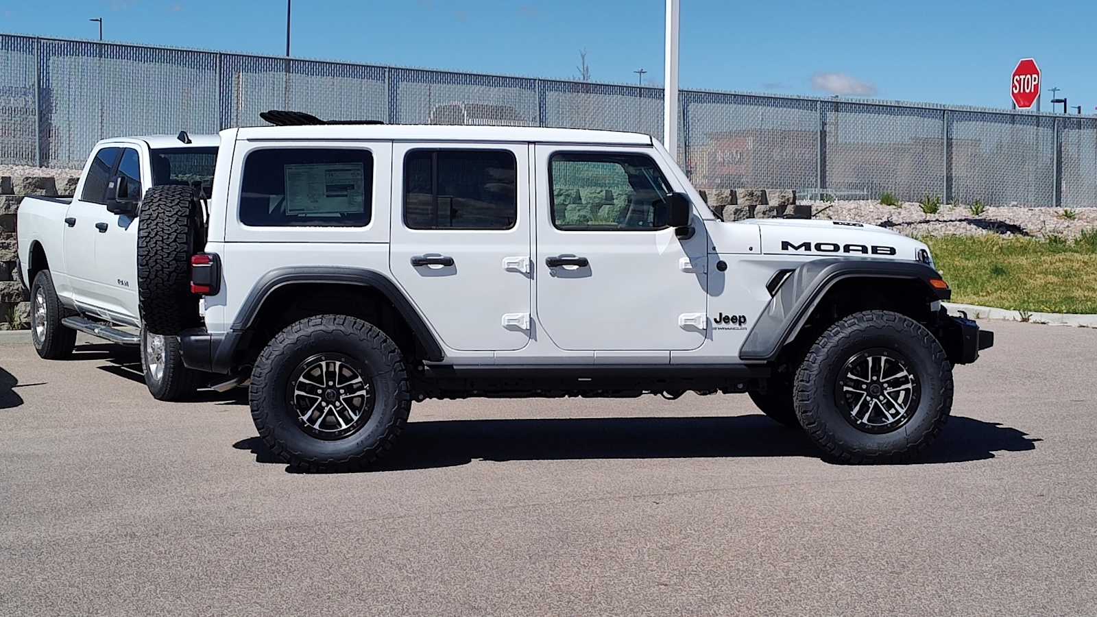 Thumbnail: 2026 Jeep Wrangler - 26