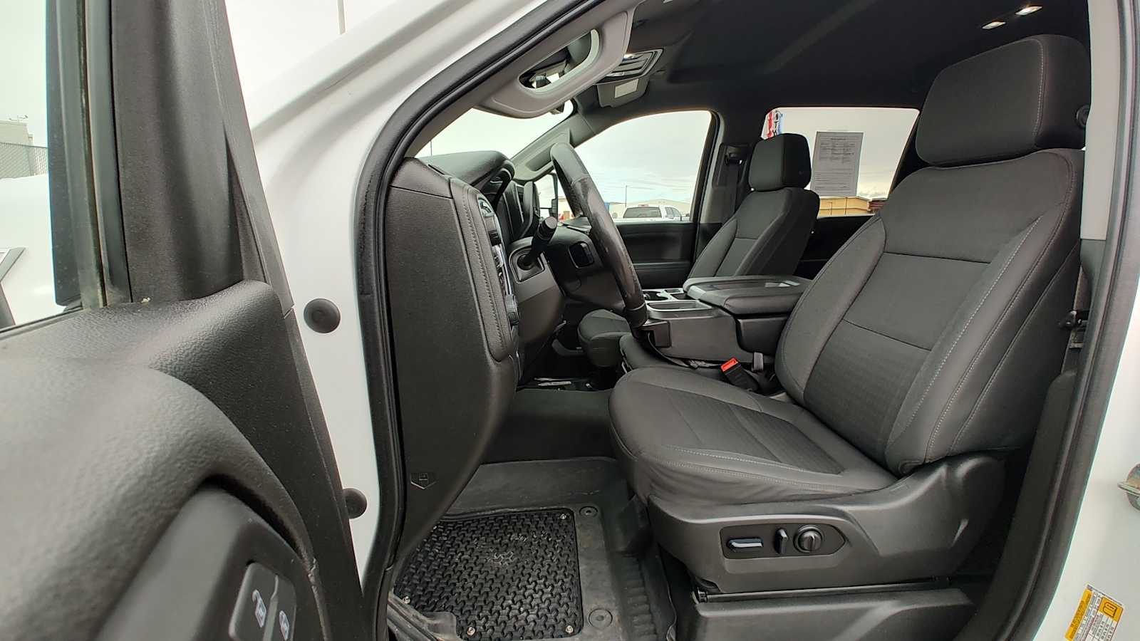 Thumbnail: 2023 Chevrolet Silverado 2500 - 10