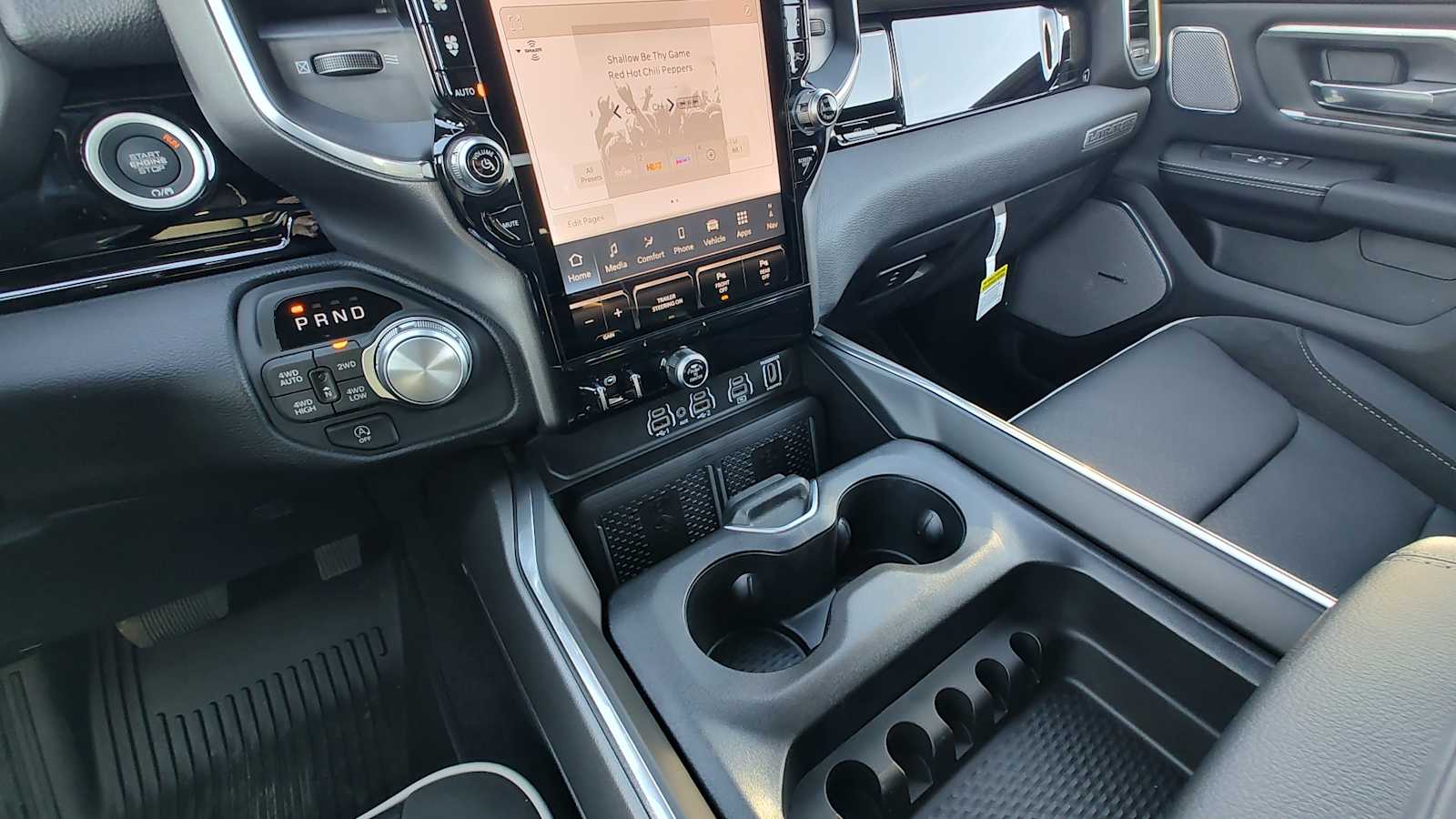 Thumbnail: 2026 RAM 1500 - 17